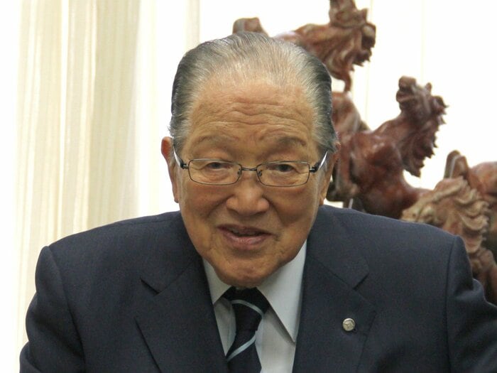 「ホエールズの横浜移転の面倒を見た」“ハマのドン”94歳が語る驚愕のベイスターズ裏面史「横浜市長が『なんであんなに弱いんだ』って」<Number Web> photograph by NumberWeb
