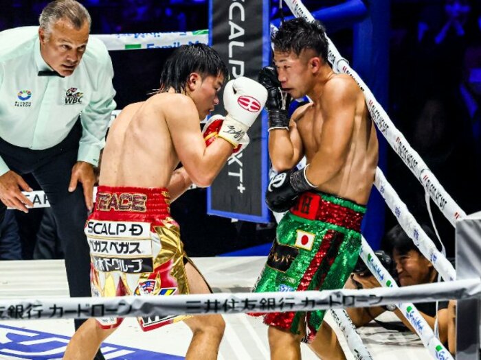 「試合後に写真を見返したら、ことごとく…」“天心番”カメラマンが脱帽した井上拓真の技術力「これは厳しい」那須川天心の敗北を予感した“意外な瞬間”＜Number Web＞ photograph by Susumu Nagao