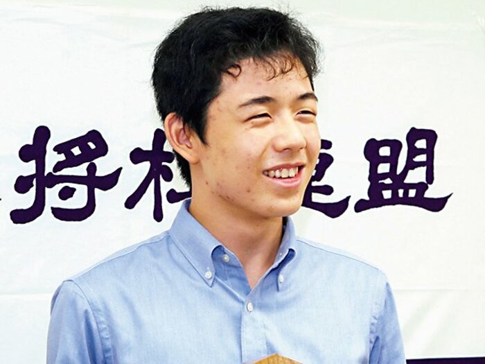 地獄で見た光 藤井聡太、三段リーグ敗戦譜~勝者たちの回想~<Number Web> photograph by KYODO