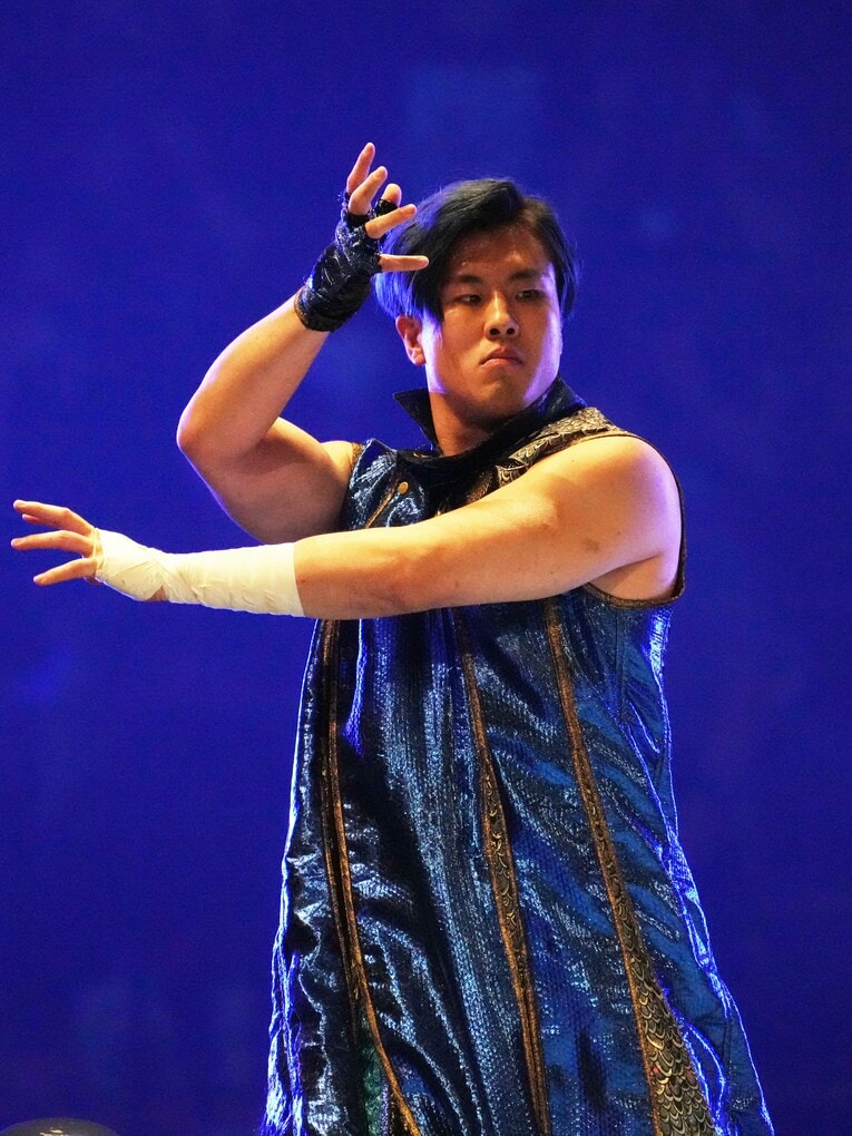 5月28日、大田区総合体育館。得意のポーズを決めて決勝に臨んだワト