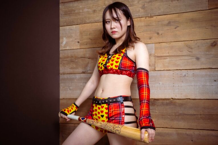 「ぶりっ子キャラだし、なにこの子って（笑）」慶應大、異例の“学生アイドルレスラー”はいかに生まれたか？ 無村架純が引退後に明かした本音(59)