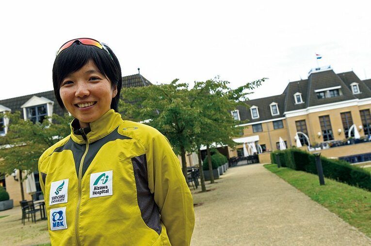 柔らかな笑顔を見せる小平。単身で乗り込んだオランダの地で、その潜在能力は爆発した。 ／ photograph by Takao Fujita