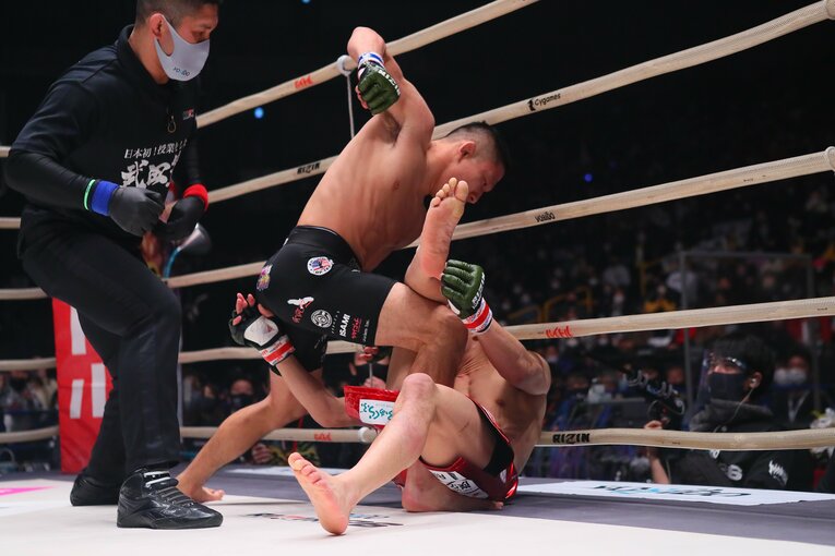 堀口恭司vs.朝倉海　©RIZIN FF