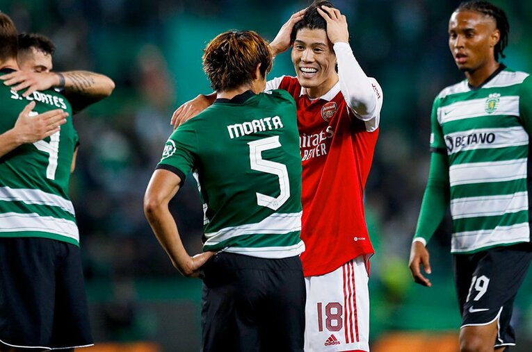 守田英正と冨安健洋。スポルティングとアーセナルの一員としてELの舞台で戦った ／ photograph by Daisuke Nakashima