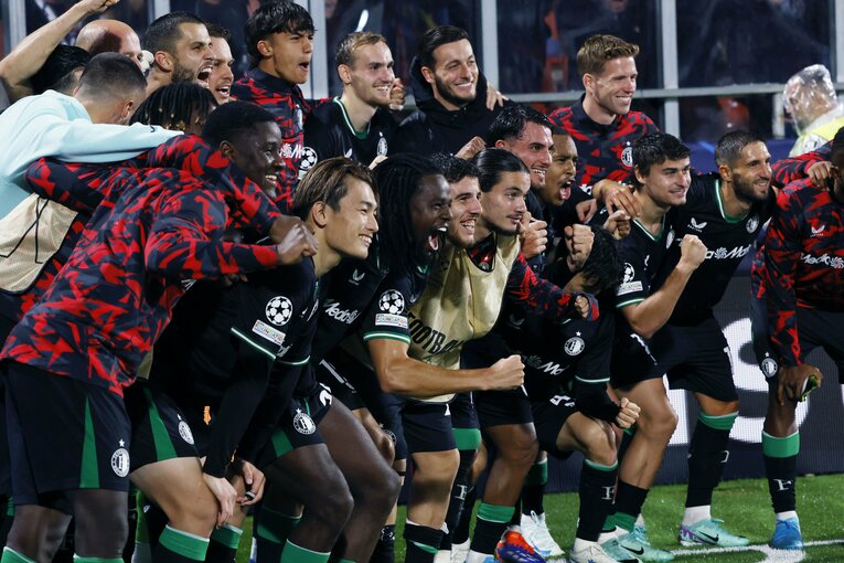 日本代表FW上田綺世は「勝っても無念そうだった」CL初ゴールを逃す“PK失敗”だけでなく…点取り屋のプライドを現地撮影カメラマンは見た(15)