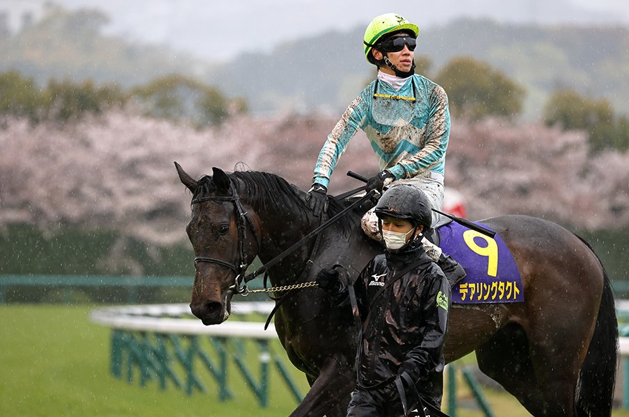 デアリングタクトの桜花賞完勝劇。この衝撃はまさにアーモンドアイ級。<Number Web> photograph by Yuji Takahashi