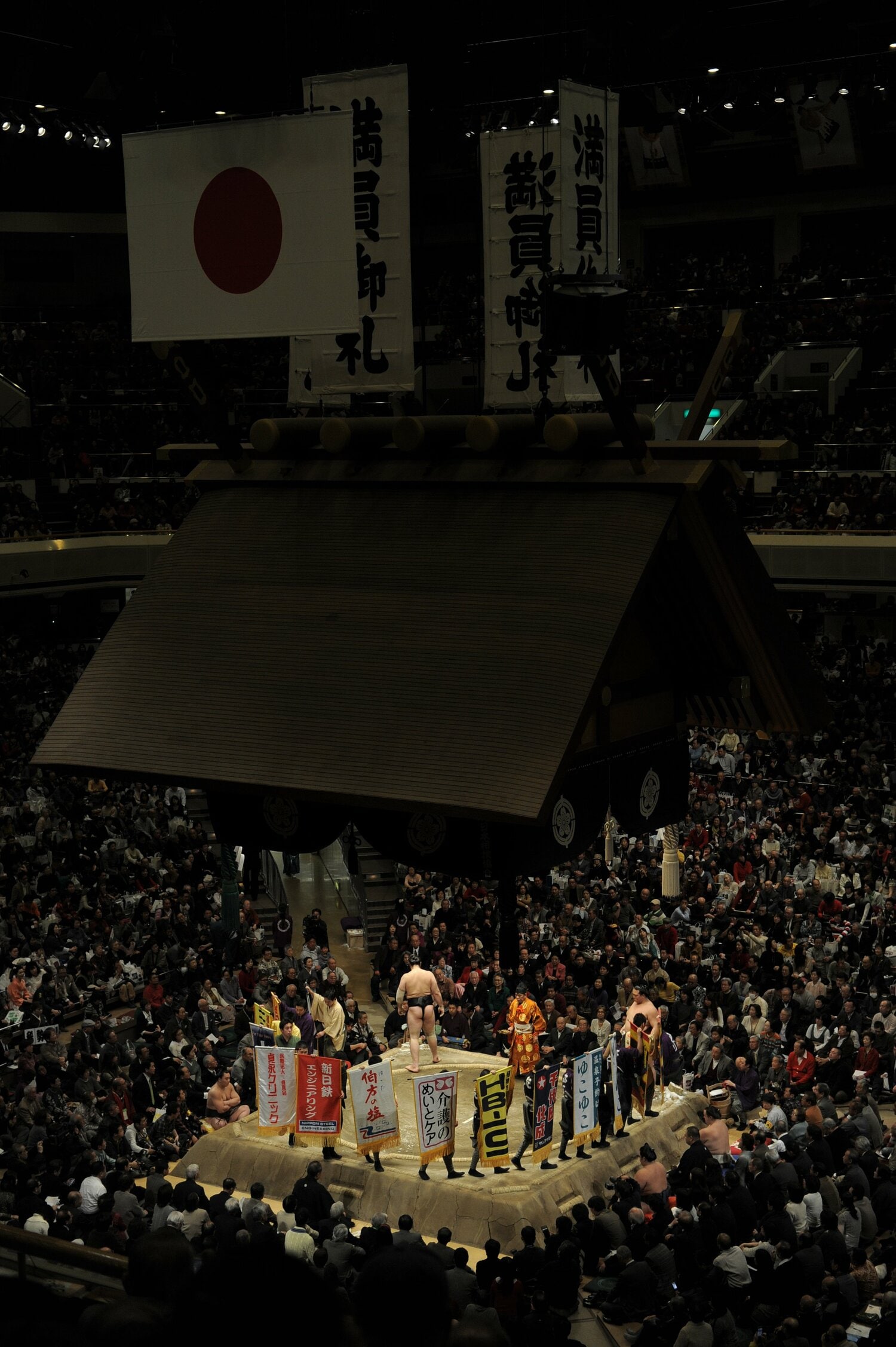 将棋と相撲には何かと類似点がある　©JMPA