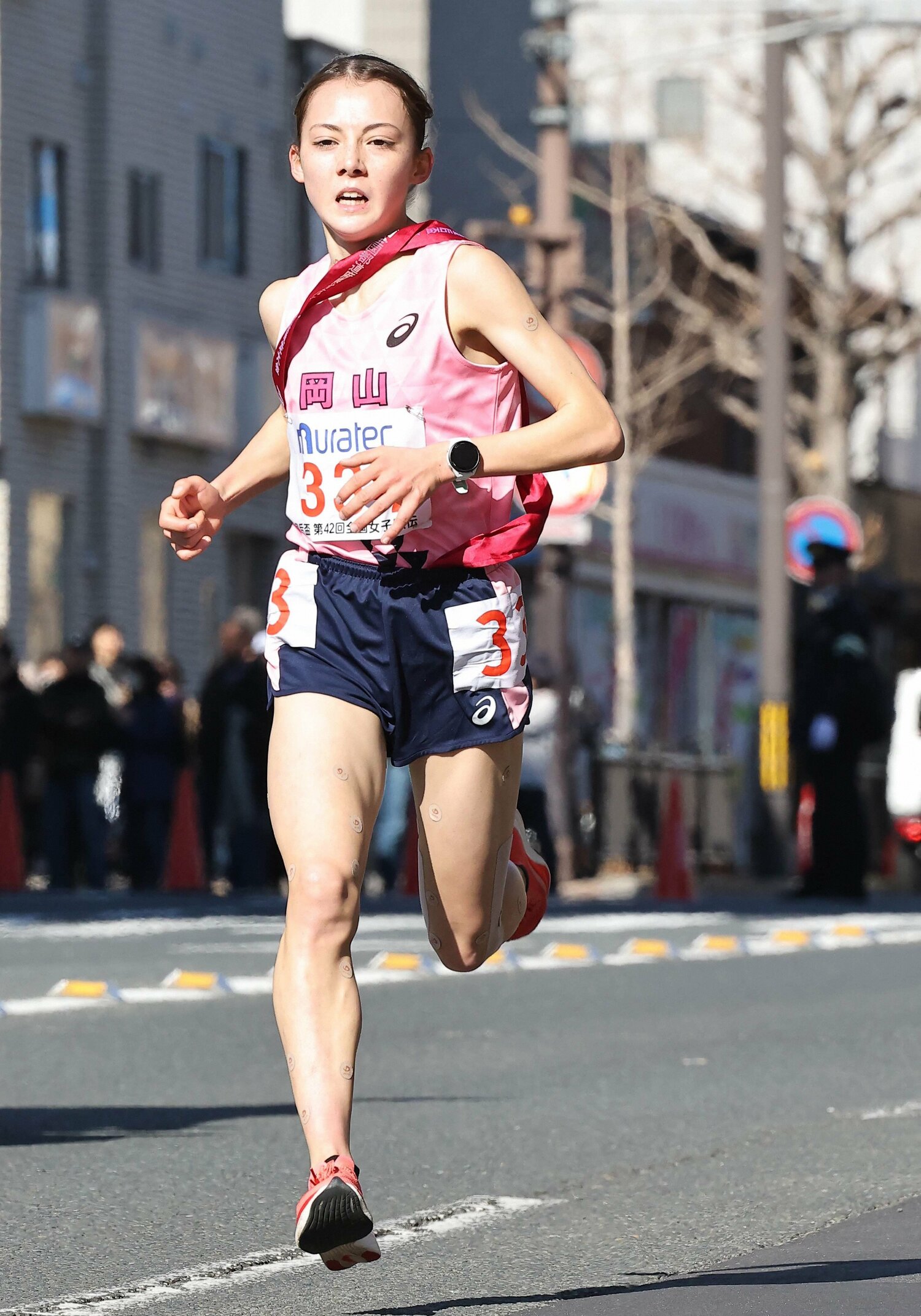 全国女子駅伝、岡山県代表として2区で8人抜き（区間5位）の快走をみせた　©︎NIKKAN SPORTS