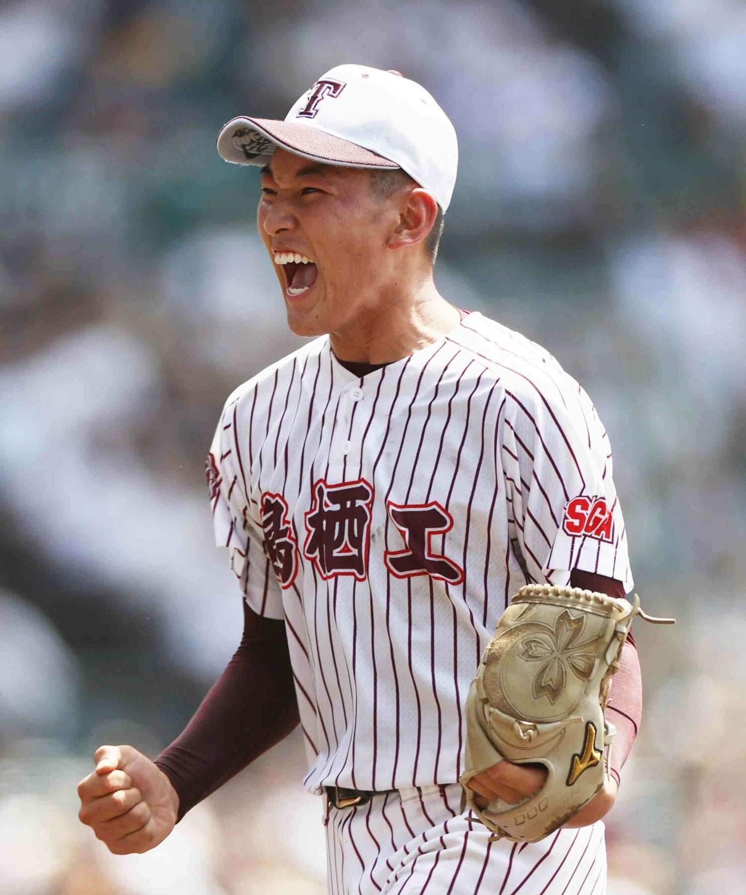 リリーフ登板での出場が多い1年生投手の松延響。兄の晶音（あぎと）は捕手を務める　©JIJI PRESS