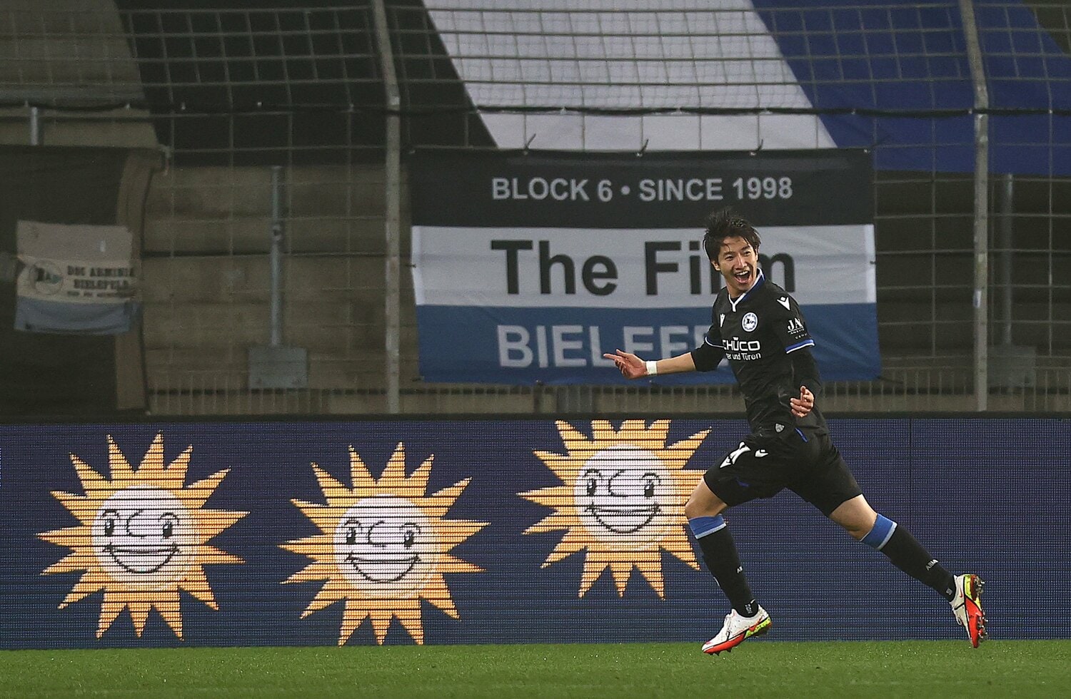 ボーフム戦では貴重な先制ゴールをマーク。チームで結果を出し、日本代表入りを狙う©Getty Images