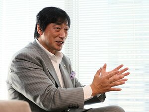 がんを克服した元プロレスラー小橋建太。ファンと子供のため、“絶対王者”の勝負は続く。