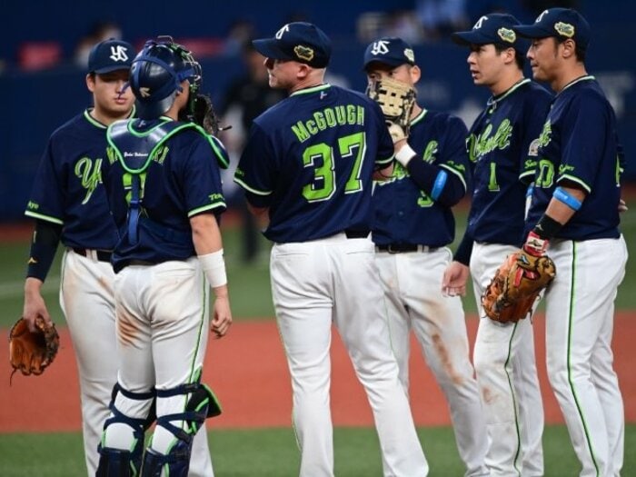 シリーズ初戦で勝ちパターンが崩れた衝撃…オリックスの逆転を招いた“ゲームチェンジャー”と“たった1つのミス”とは＜Number Web＞ photograph by Naoya Sanuki