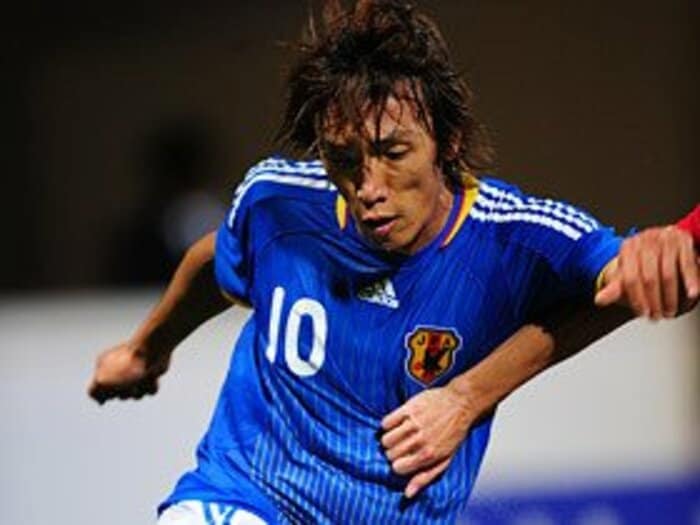 エスパニョールで苦闘する中村俊輔。代表での南ア戦にどんな影響が出る？＜Number Web＞ photograph by Naoya Sanuki