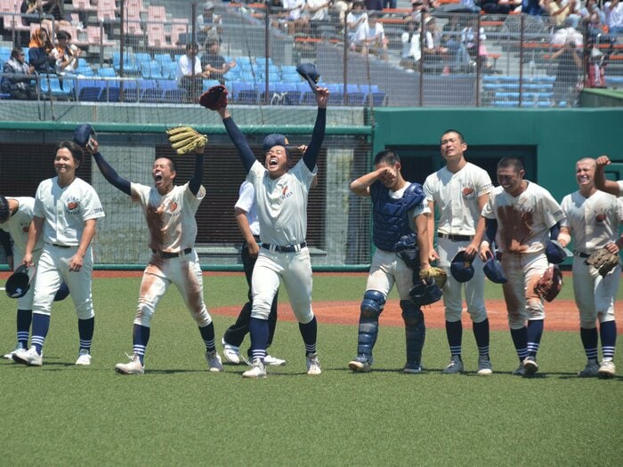 「どうせ野球学校だろう、と思われがちですが…」夏の甲子園初出場で話題「未来富山高校」のナゾを追う…通信制高校が“創部8年”で全国出場のウラ話＜Number Web＞ photograph by JIJI PRESS