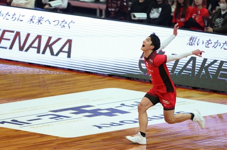 高橋藍の兄”だからサントリーに入れた…とか」“最強の弟”をもつ兄の葛藤