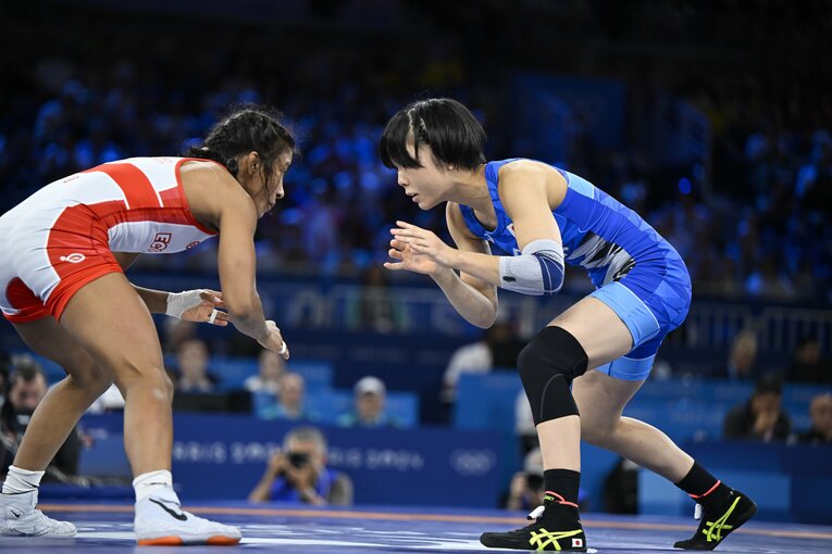 レスリング女子53kg決勝、藤波朱理vs.ルシアジャミレス・ジェペスグスマン　©Asami Enomoto/JMPA