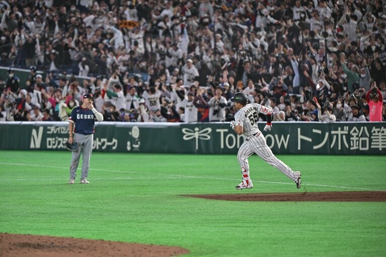 チェコ戦8回、満塁ホームラン【完全版】　©Nanae Suzuki