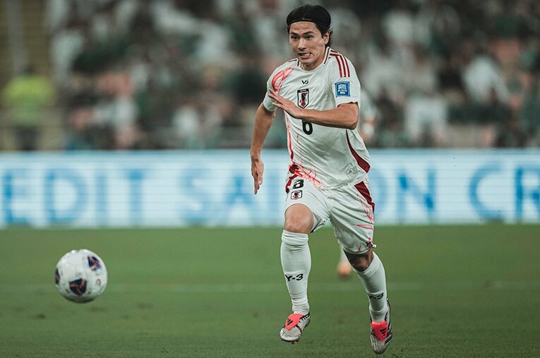 南野拓実はサウジ戦の戦術面で重要な役割を果たしていたと取材記者は見る。その理由は？ ／ photograph by Taisei Iwamoto