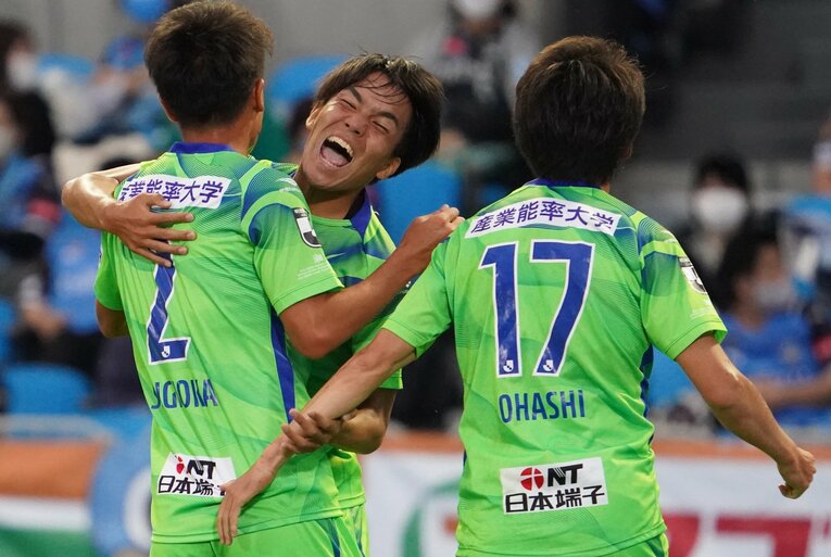 アンカーの位置からゴール前に飛び出し、今季2点目を決めた川崎フロンターレ戦　©Getty Images