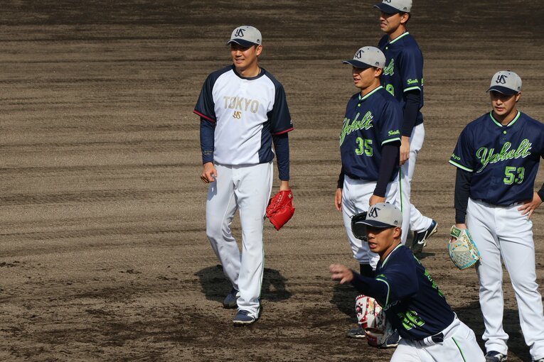 キャンプでの奥川　©Fumi Sawai