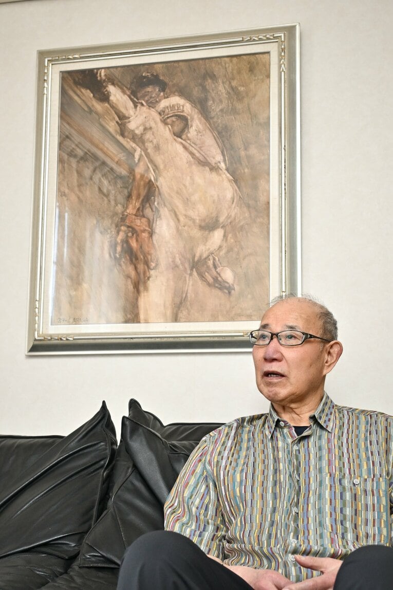 ファンの心に刻まれたフォームを描いた絵が西本宅には今も飾られる　©Hideki Sugiyama
