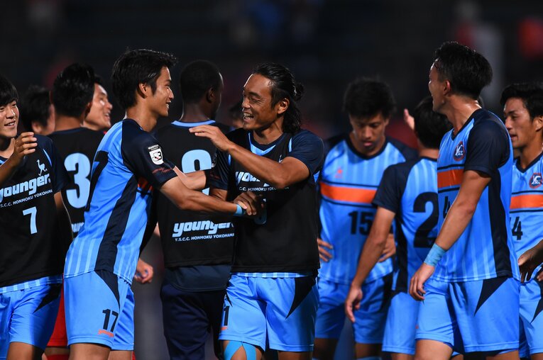 安彦考真　(C)J.LEAGUE