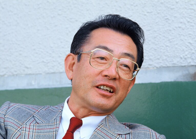 「厳格」「冷酷」といったイメージで語られがちな監督・広岡達朗　©BUNGEISHUNJU