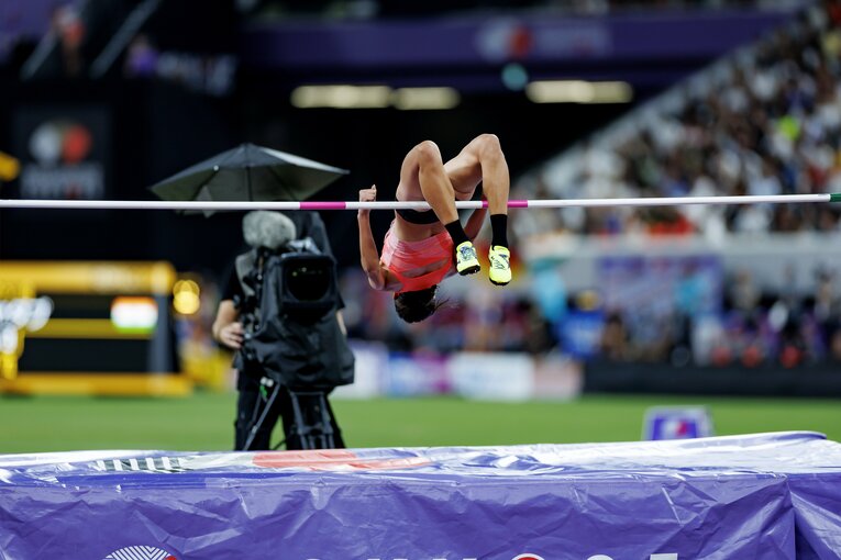 大舞台で調子を取り戻した高橋の成功跳躍（４／７）　©Kiichi Matsumoto