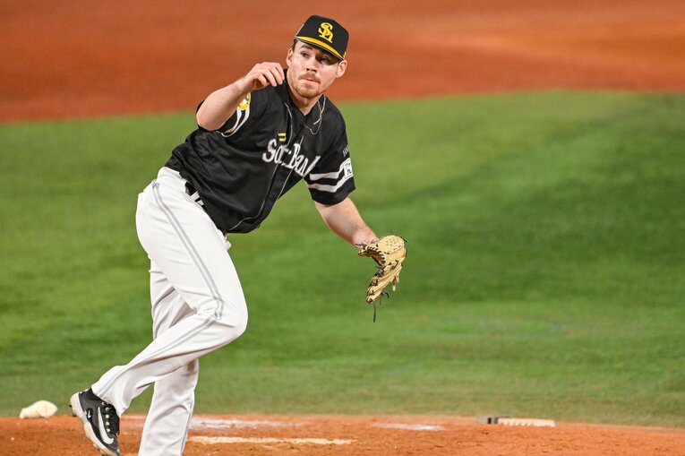 スチュワートは1アウトしか取れずに5失点。試合の大勢が決した　©Nanae Suzuki