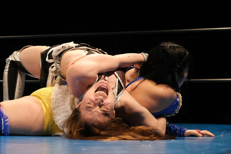 “京都のバスガイド”は人気女子プロレスラーに…清水ひかり（29）を突き動かしたスターダム中野たむの姿「だって大好きなんですもん」(17)