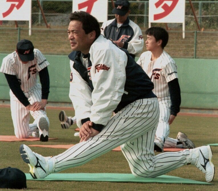 1997年2月1日、日本ハム落合博満（43歳）の春季キャンプが始まった　©KYODO