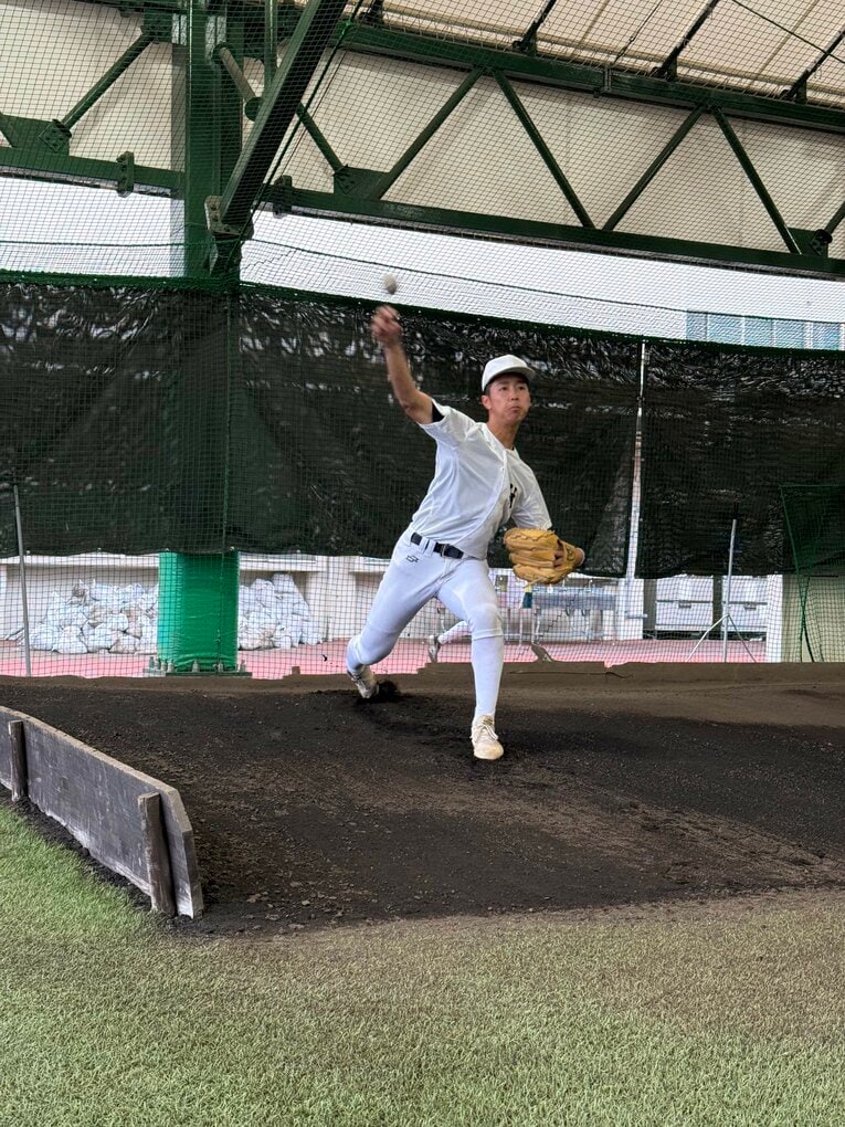 【投球フォーム】連続写真／林将輝　©Yuji Yanagawa