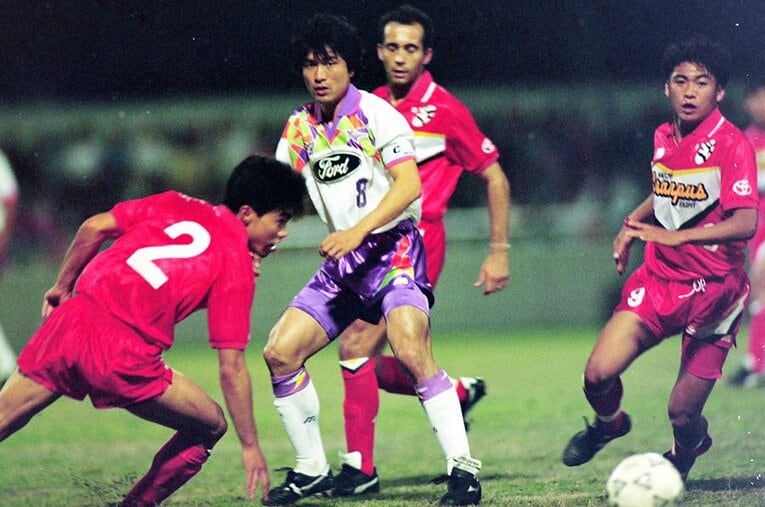 風間八宏（広島） ／ photograph by Getty Images