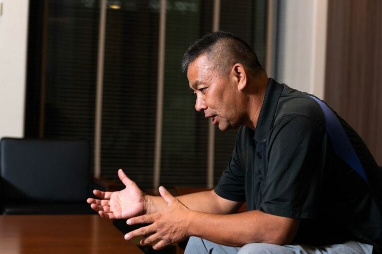 “ガンバの元祖・天才”51歳礒貝洋光は19歳久保建英をどう見る？「プレーよりもスゴイのは…」(14) ／ photograph by Tomosuke Imai