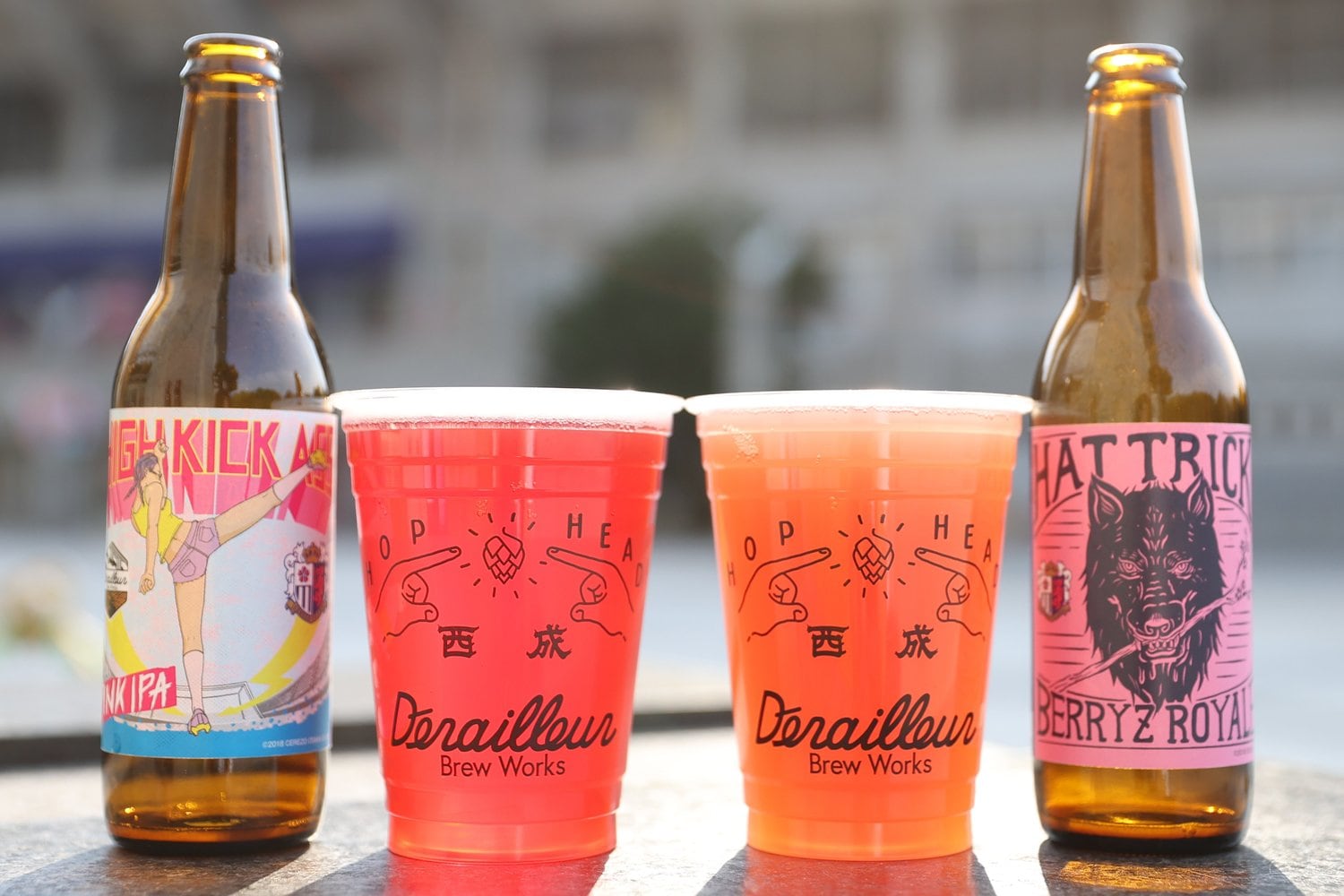 左「HIGH KICK ASS」、右「HAT TRICK BERRYZ ROYALE」