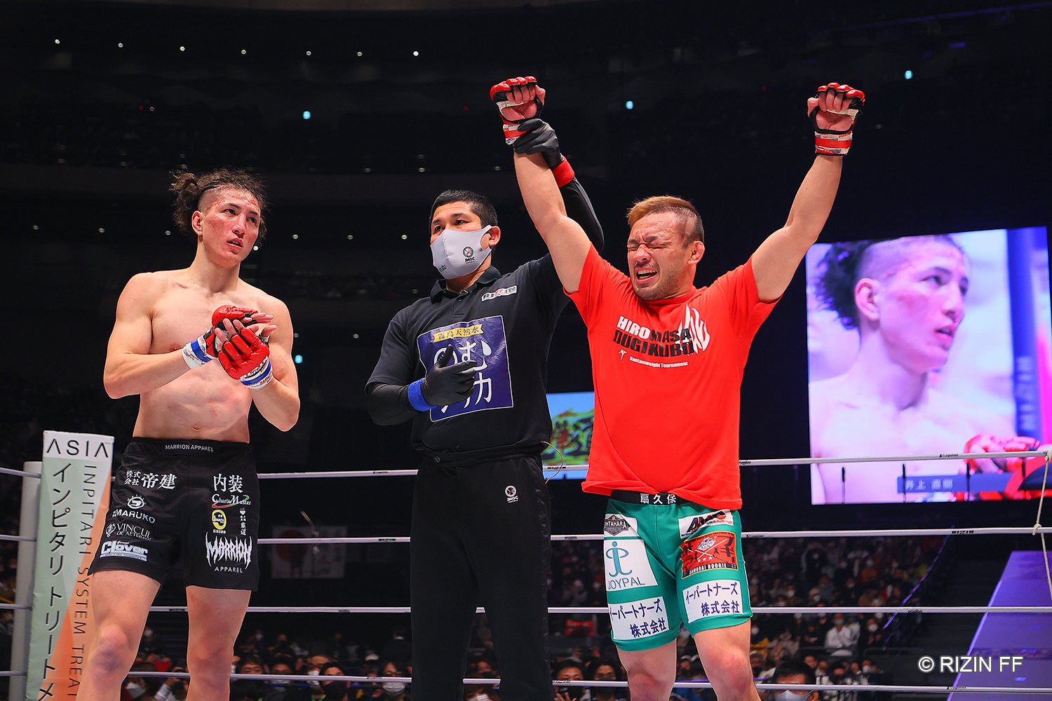 扇久保は対日本人無敗の元UFCファイター、井上直樹に準決勝で会心の勝利　©RIZIN FF