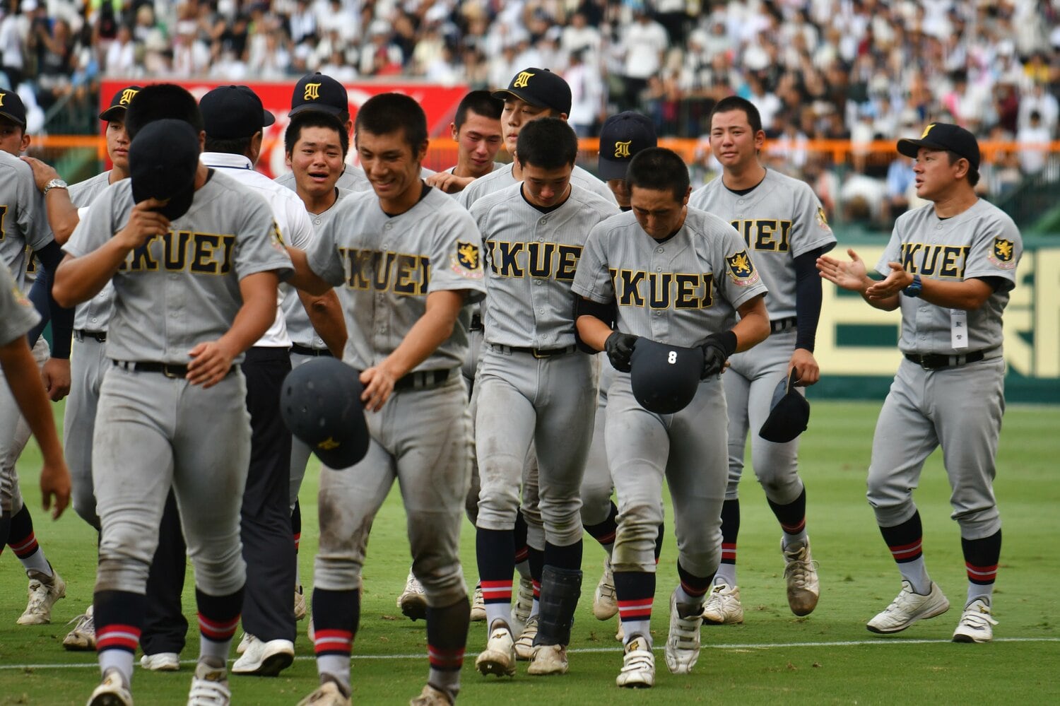夏の甲子園では決勝で涙した仙台育英の選手たち　©Hideki Sugiyama