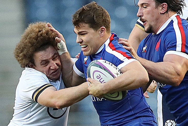 若きレ・ブルーを司るSHアントワーヌ・デュポン。ランも鋭い　©Getty Images