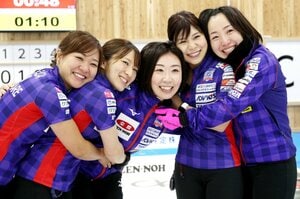 《日本選手団最年長》43歳で12年ぶり3度目五輪出場の石崎琴美、ロコ・ソラーレのリザーブにして要の“5人目”が担う重責とは？