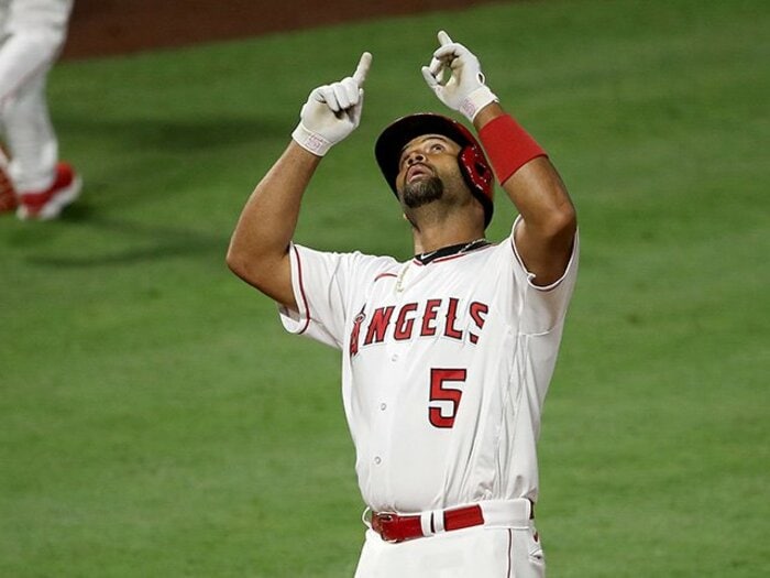 A・プホルスの大記録 ～2020年削減シーズン60試合の影響～＜Number Web＞ photograph by Getty Images