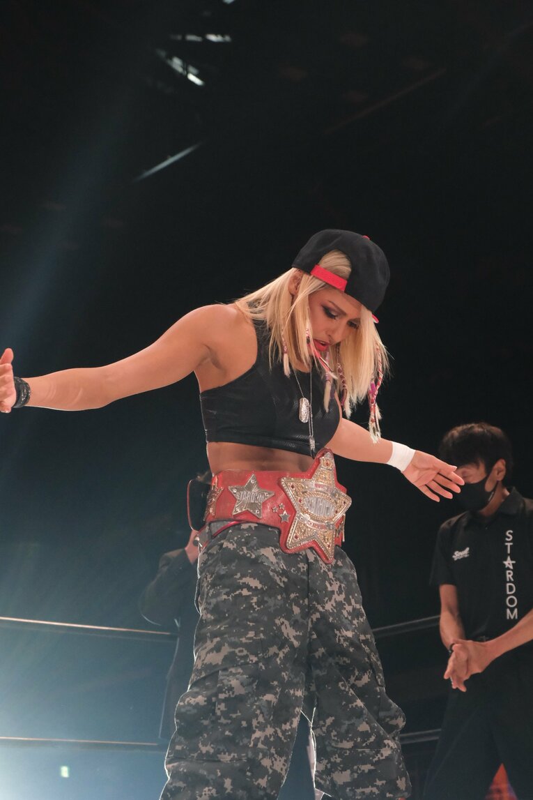 タイトルマッチは“朱里との作品”だった…新王者・ジュリアはスターダムをどう“引っかき回す”のか？ 異例のアピール「全員覚悟しとけよ！」(77)