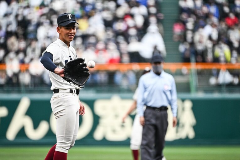決勝で先発した大阪桐蔭・前田悠伍　©Nanae Suzuki