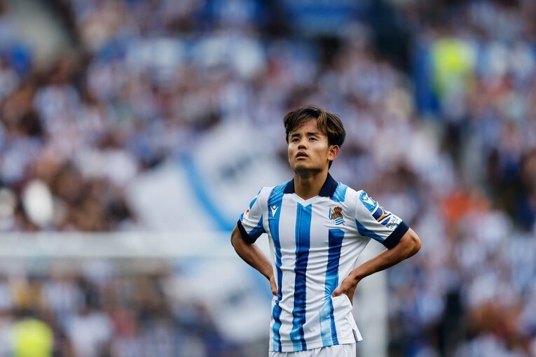 久保建英の“映像では見られない”「開幕ゴールの歓喜→顔を覆ってガッカリ」をカメラマンが撮った「ソシエダが勝ち切るためには久保の…」(17)