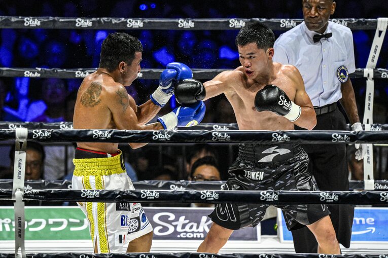 那須川天心vs.ルイス・グスマン　©Takuya Sugiyama