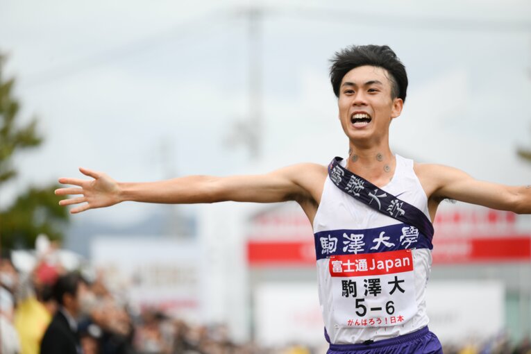 最終区間6区でゴールする鈴木　©Nanae Suzuki