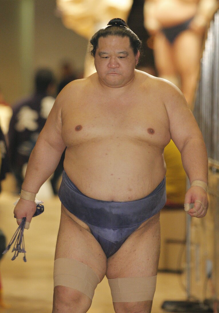 2010年1月、千代の富士を超える幕内通算808勝目を挙げた魁皇。しかし千代大海を気遣いインタビューを拒否した　©JIJI PRESS