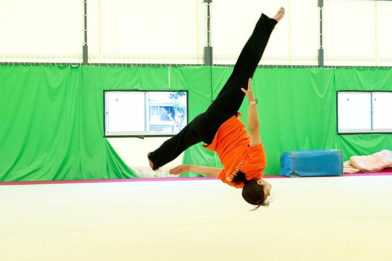 現在は姫路市の体操クラブ『おさるの森』で、ダンス教室などのインストラクターを務めている　©Takashi Shimizu