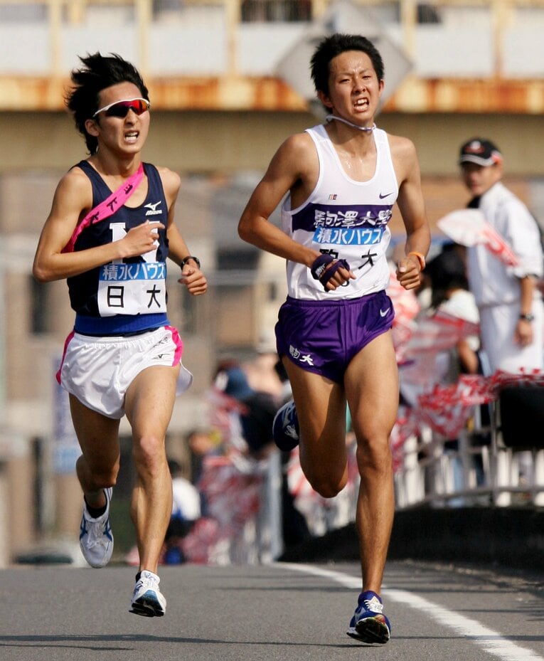 立大を率いる高林祐介監督の現役時代。183cmの長身で破壊力のあるスパートが魅力だった　©JIJI PRESS