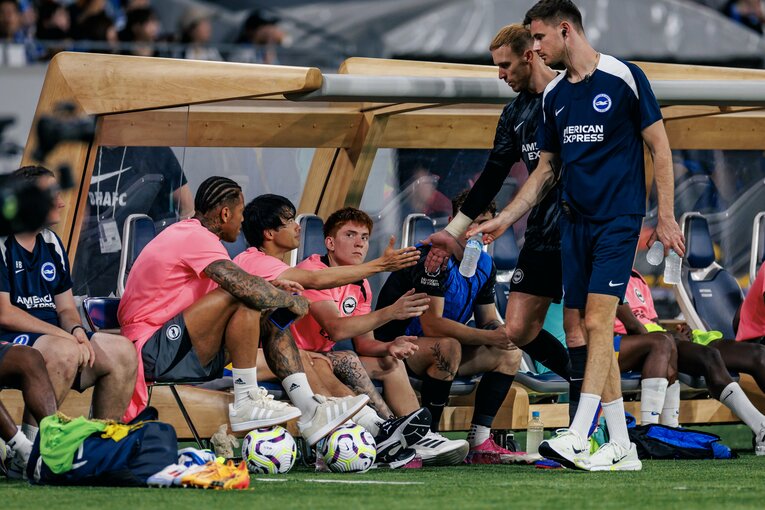 日本ツアーでの三笘　©Kiichi Matsumoto