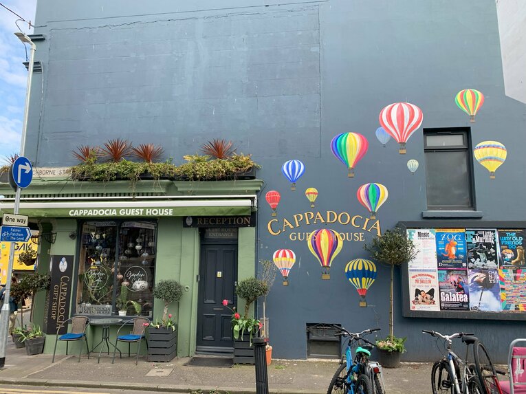 オシャレなブライトンの町並み　©Yoichi Igawa　